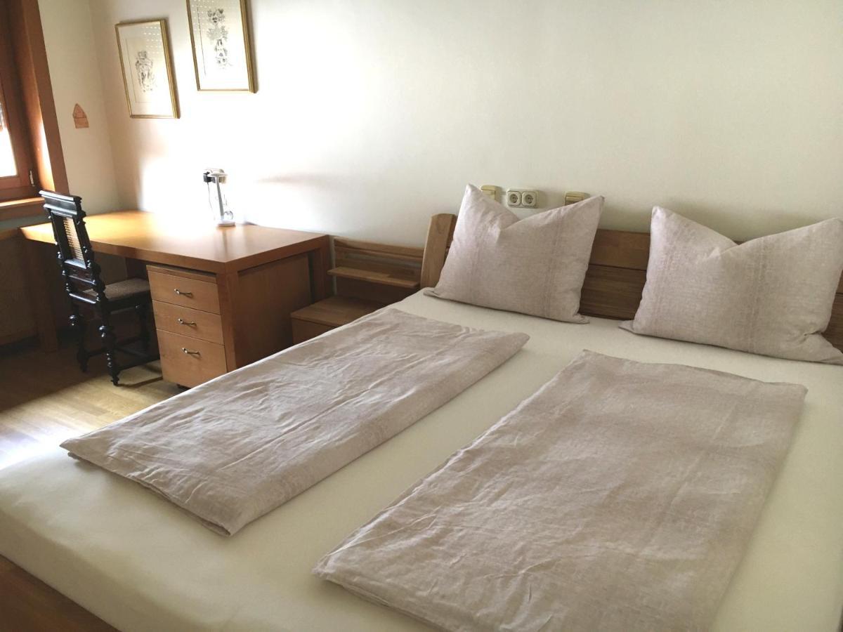 Rozna Dolina Apartment Ljubljana Eksteriør billede